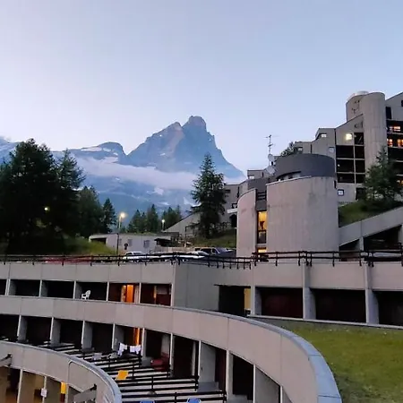 Апартаменты Ski In-ski Out New Matterhorn In Cervinia