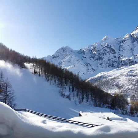 Ski In-ski Out New Matterhorn In Cervinia